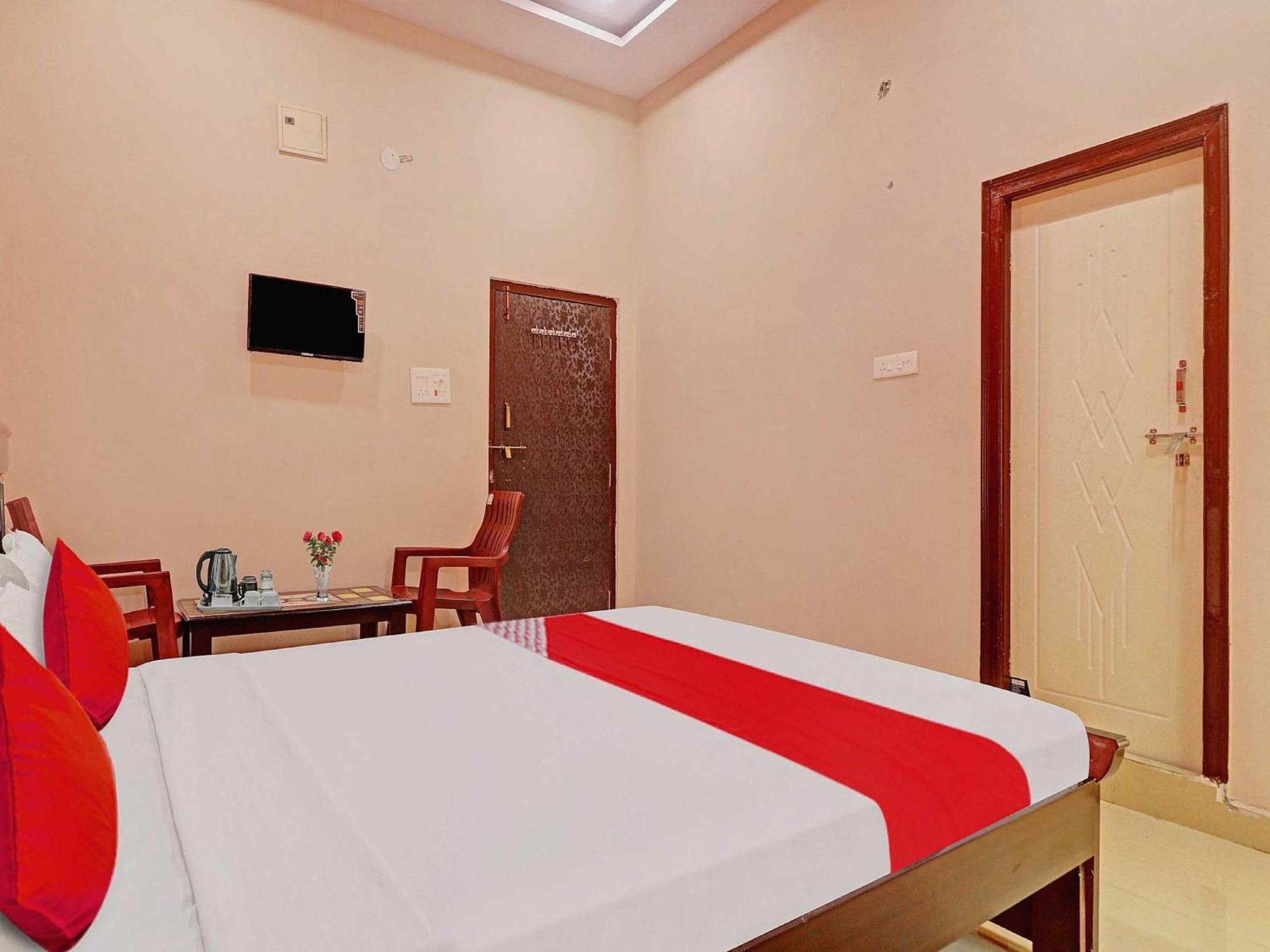 Hotel O Vasista Residency Hyderabad Exterior photo