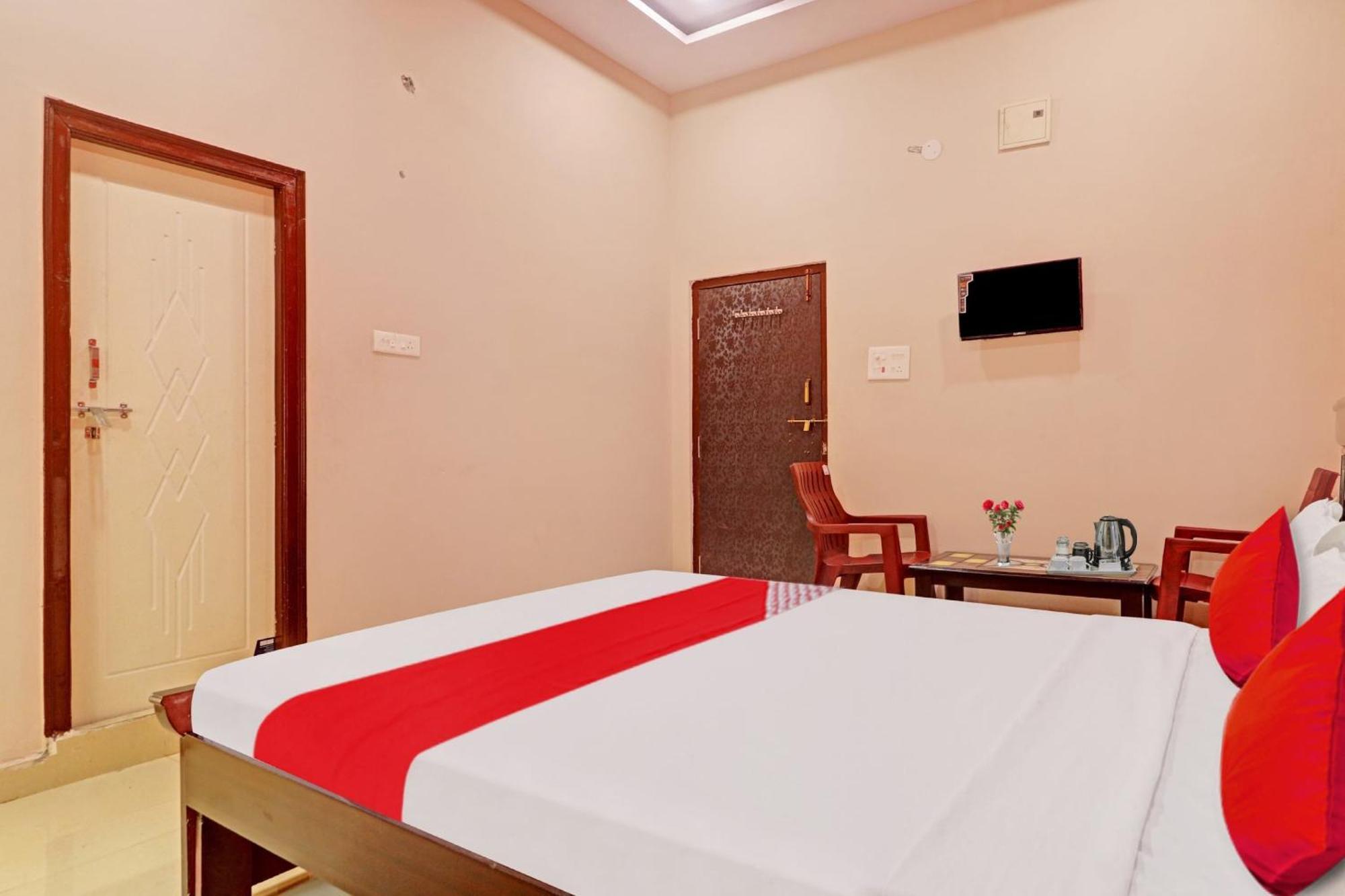 Hotel O Vasista Residency Hyderabad Exterior photo